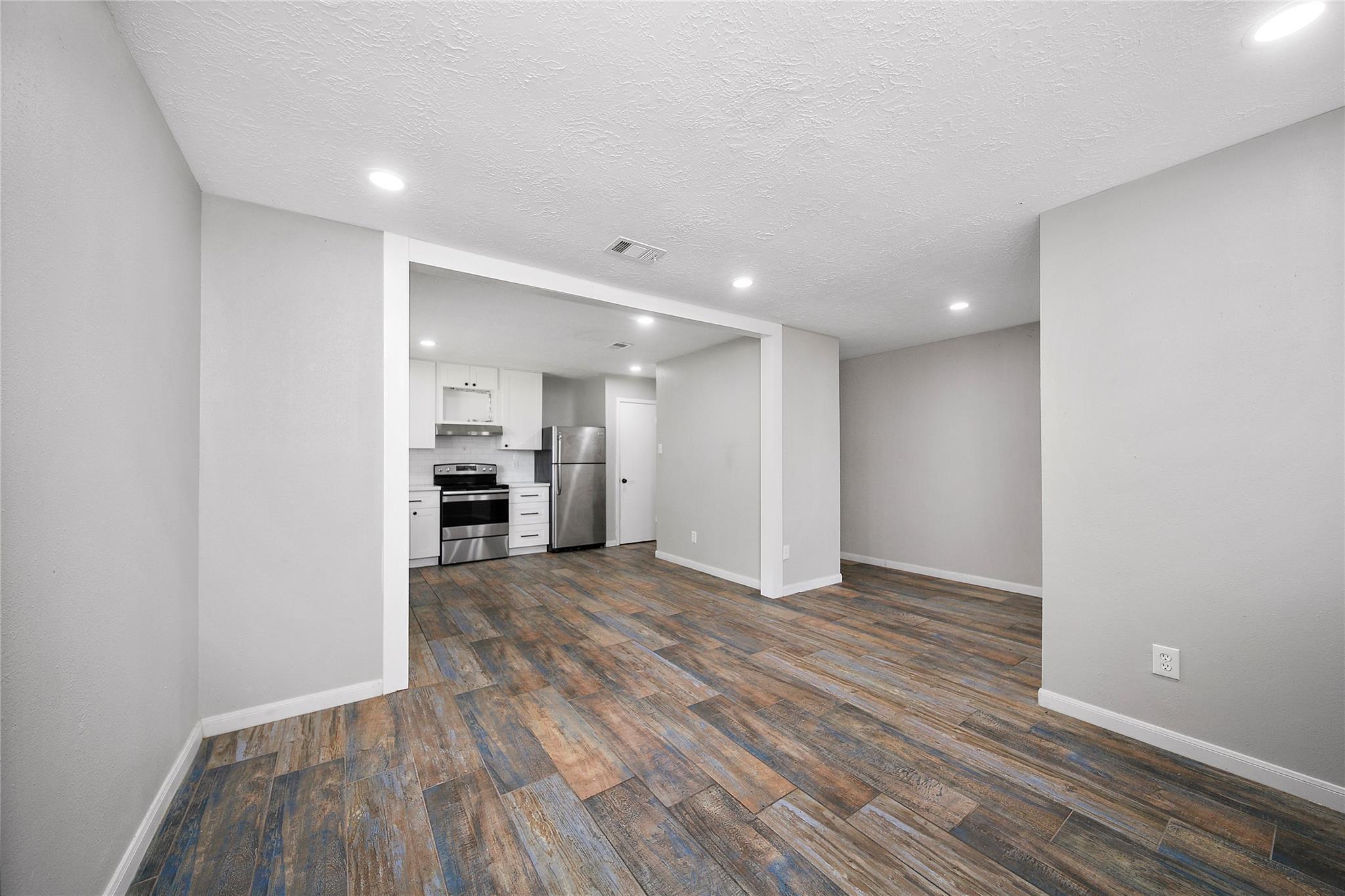 2907 Heritage House Drive