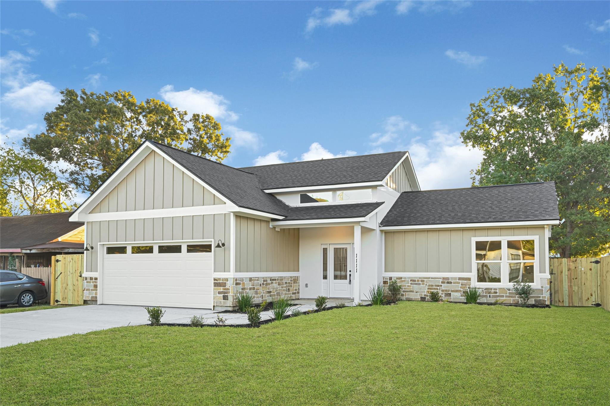 1111 Sunset Drive
