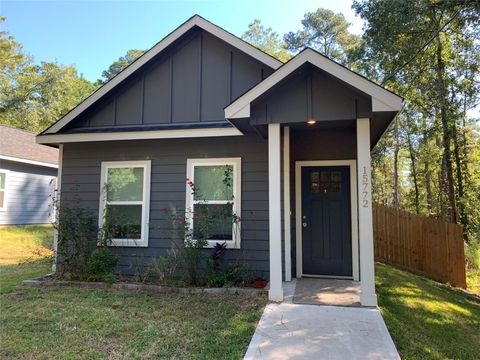 Photo of 15772 Aspen Drive, Montgomery, TX 77356 (MLS # 89541029)
