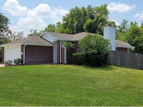 Photo of 303 Lazy Lane, Montgomery, TX 77356 (MLS # 43303608) Photo of 303 Lazy Lane, Montgomery, TX 77356 (MLS # 43303608)