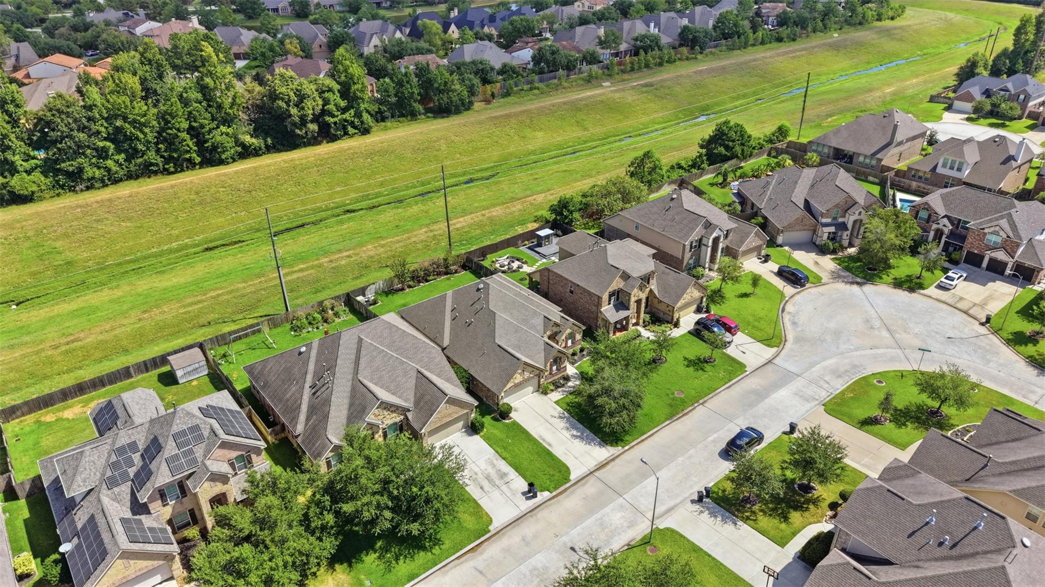 6214 Pinewood Heights Drive