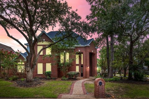 Photo of 16302 Graven Hill Drive, Spring, TX 77379 (MLS # 97423162)