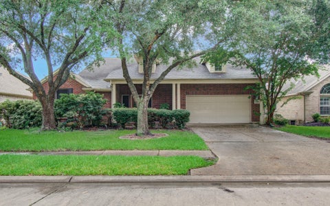 Photo of 17611 Emerald Garden Lane, Houston, TX 77084 (MLS # 27278949)