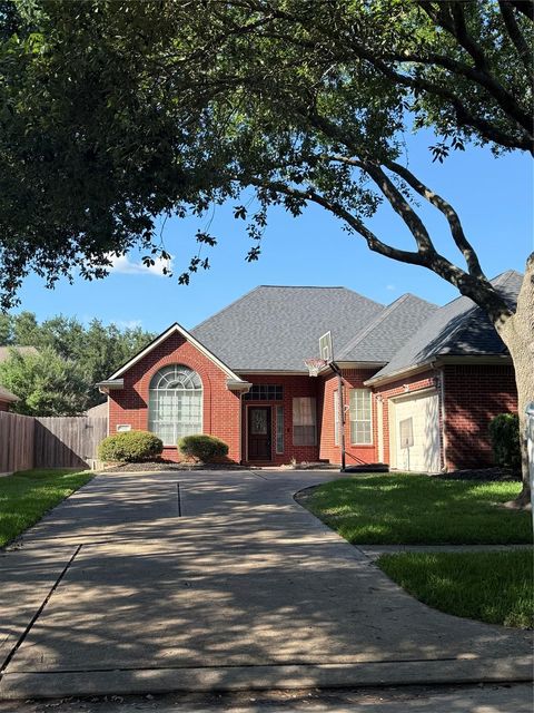 Photo of 17522 Whispering Star Court, Houston, TX 77095 (MLS # 49960988)