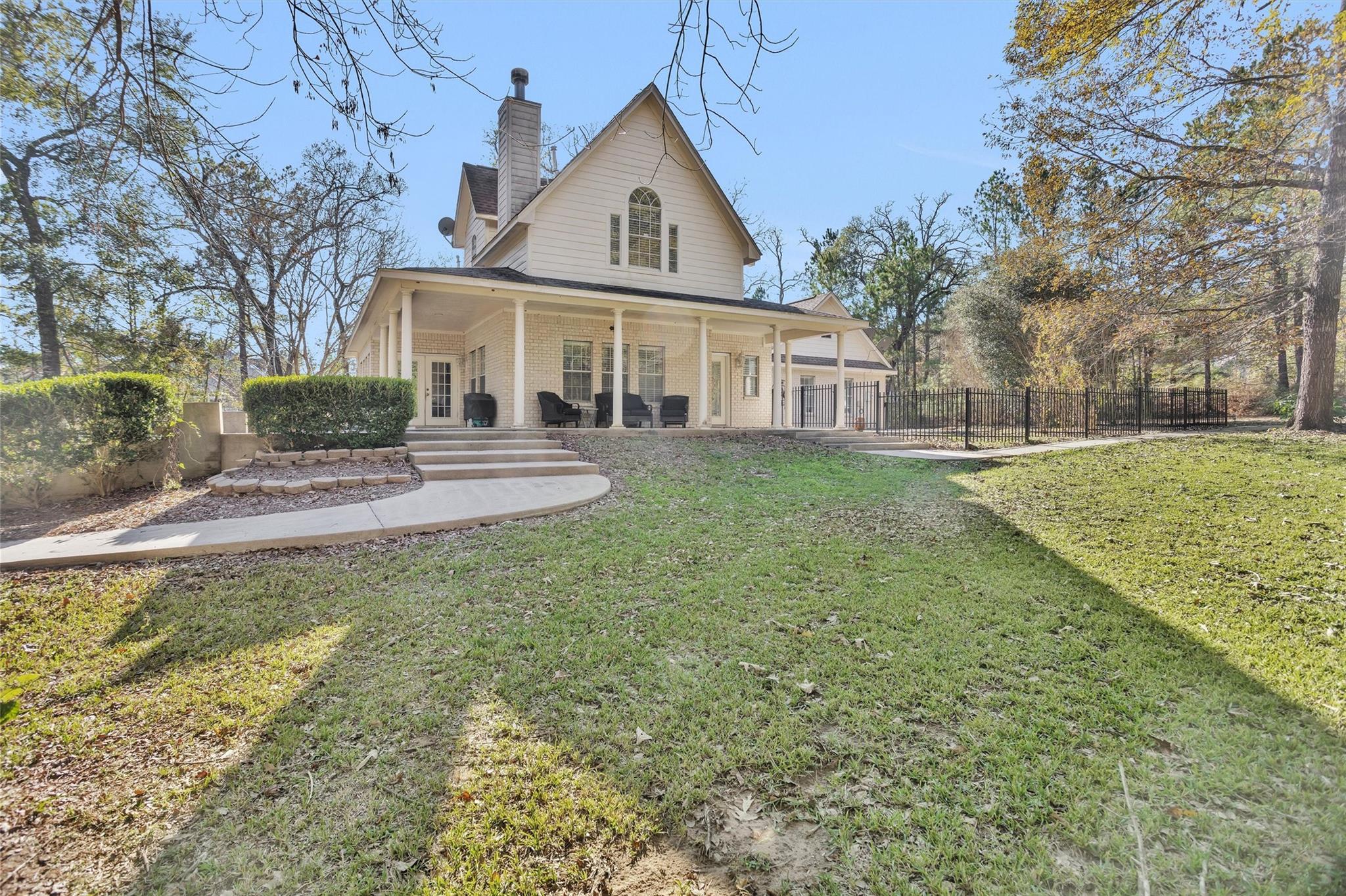 27789 Armadillo Road