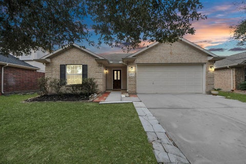 Photo of 14707 Country Rose Lane, Cypress, TX 77429 (MLS # 7145874)
