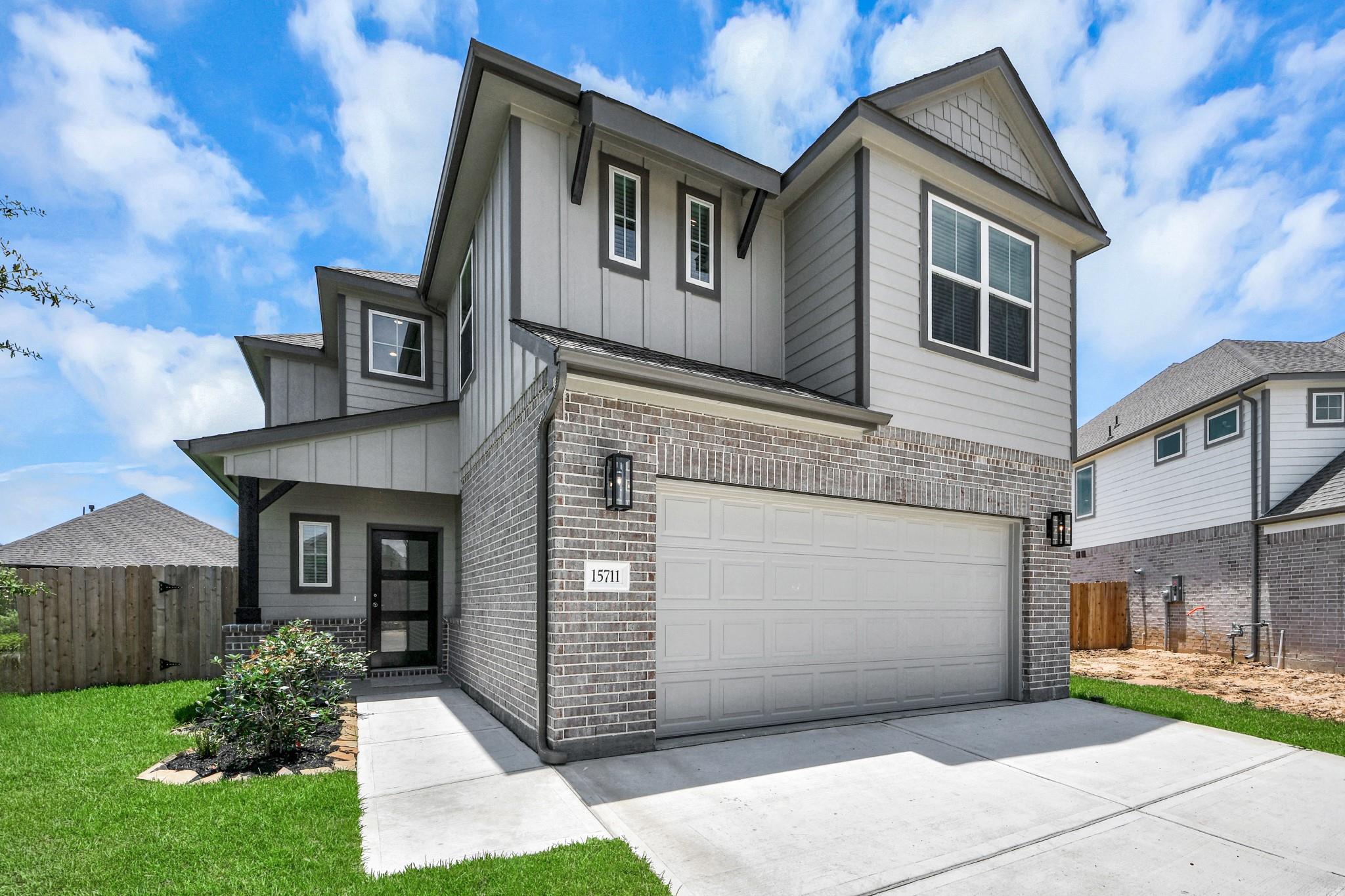 5826 Madison Trail Drive