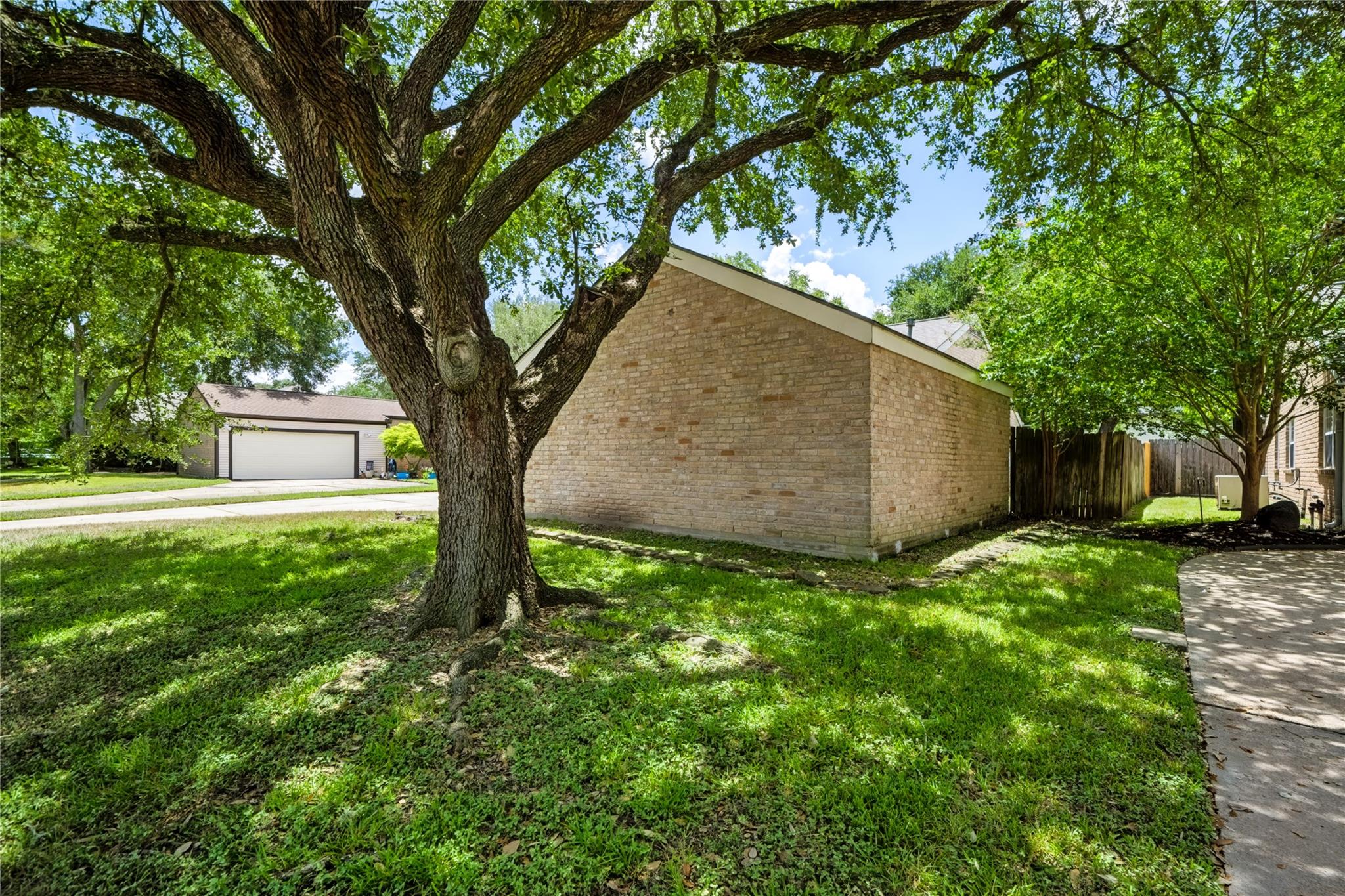 930 Mesa Terrace Drive