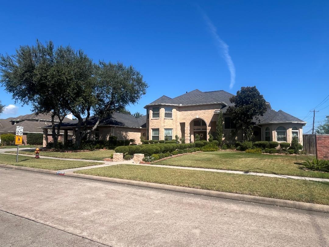 3518 Surrey Lane
