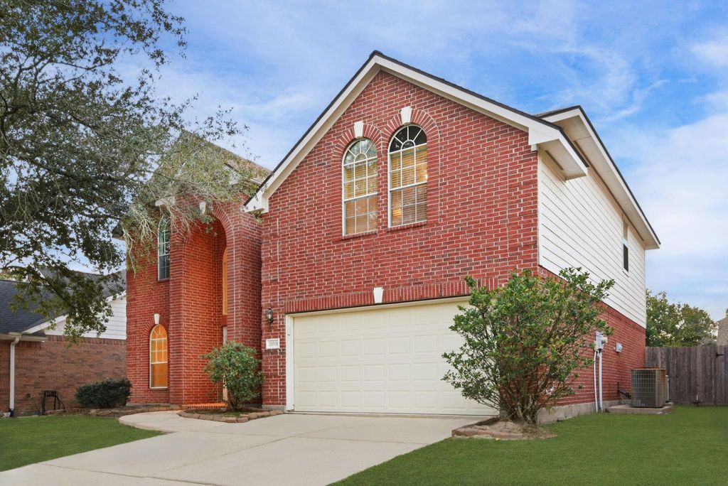 Photo of 20531 Delta Wood Trail, Humble, TX 77346 (MLS # 78996310)