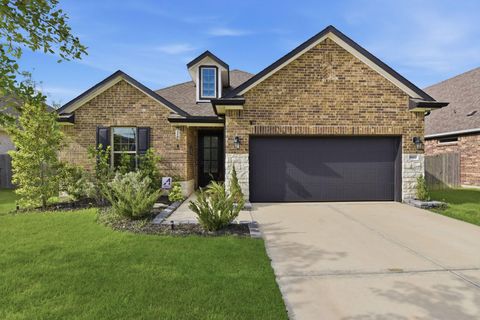 Photo of 18802 Lynnwood Crest Lane, Manvel, TX 77578 (MLS # 50567288)
