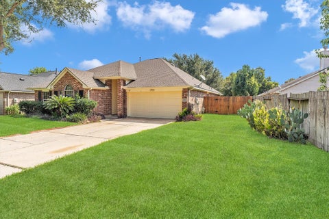 Photo of 7318 Crestbury Lane, Cypress, TX 77433 (MLS # 56004375)