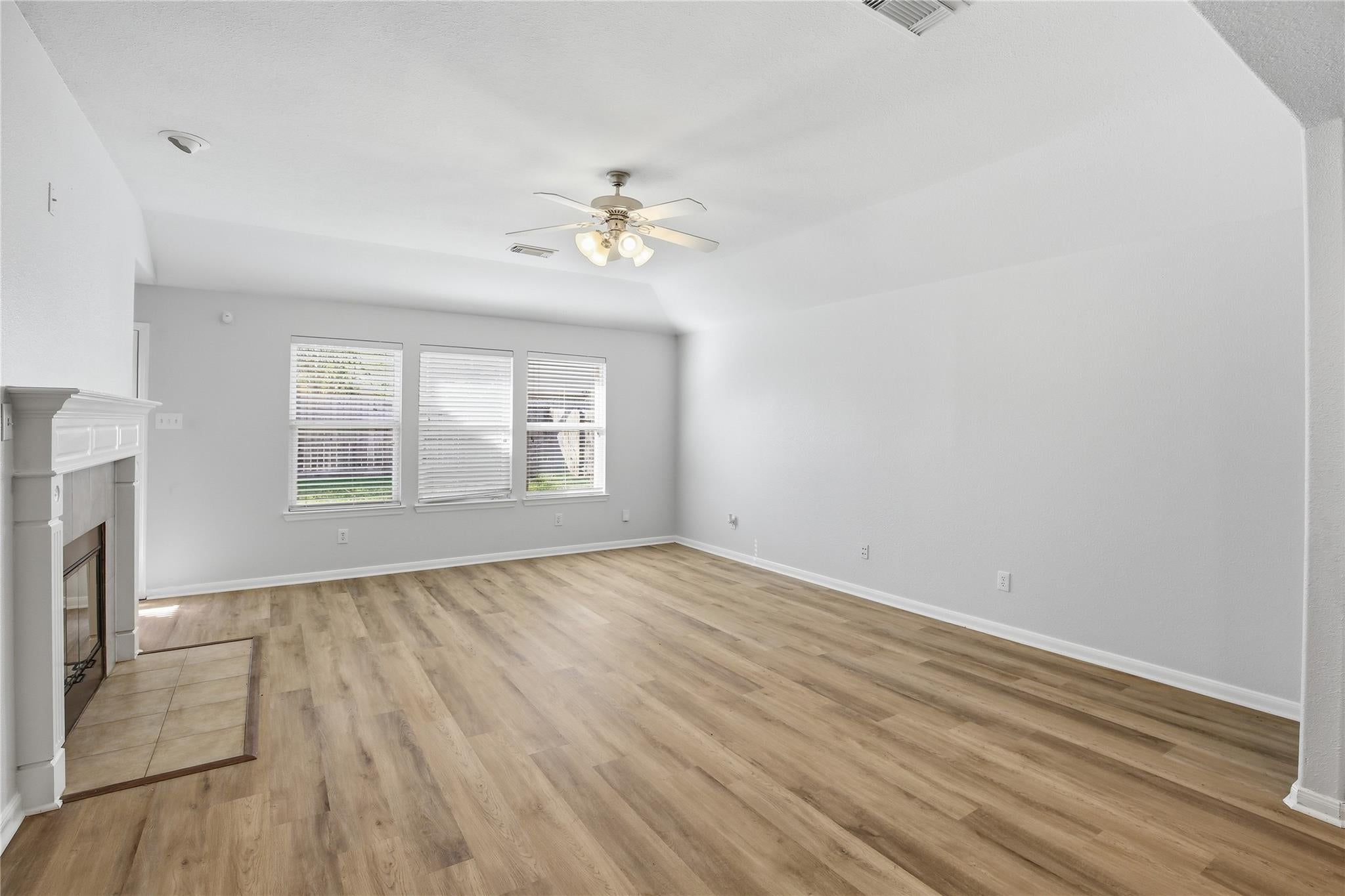 21126 Amber Crossing Drive