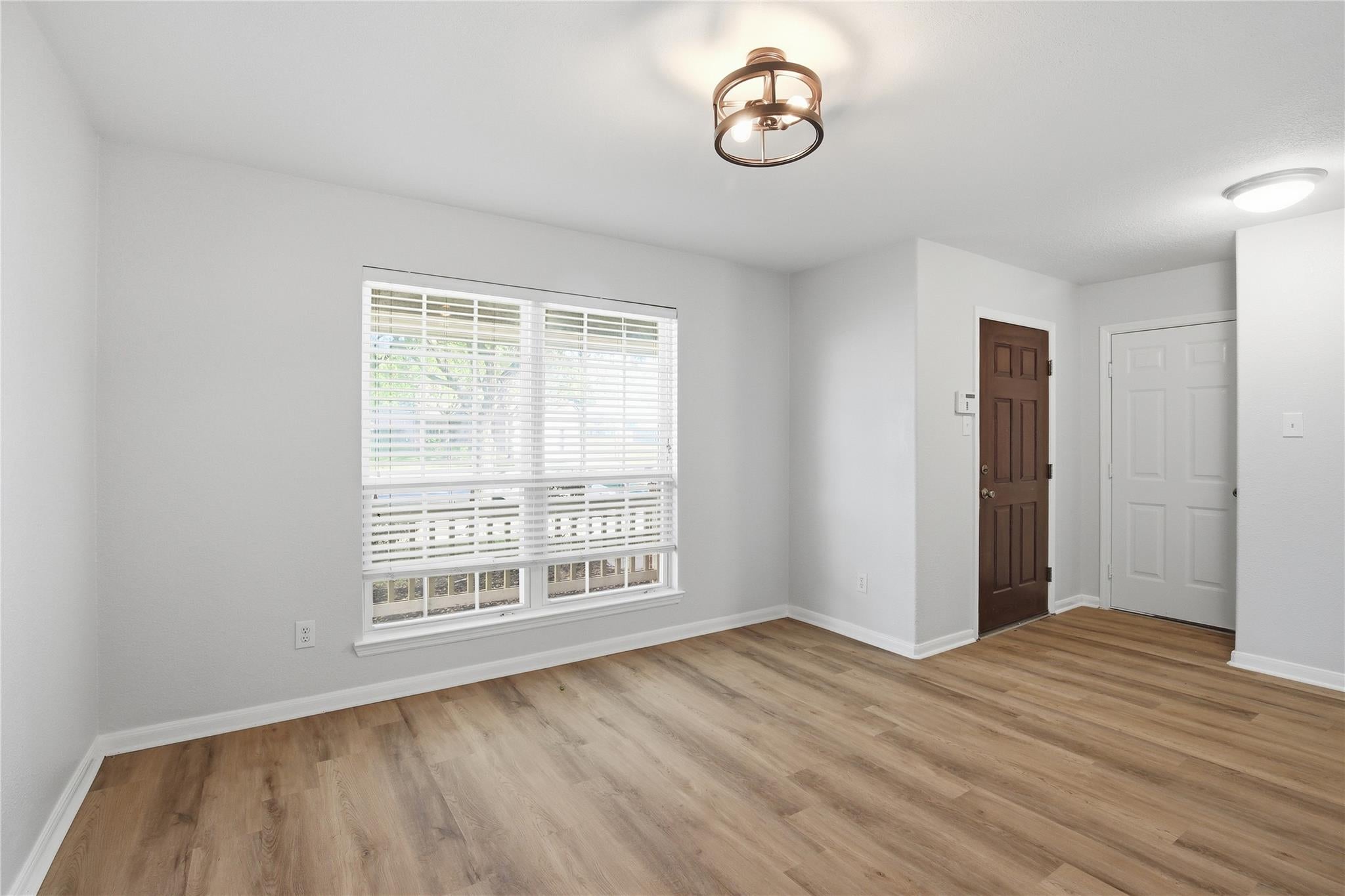 21126 Amber Crossing Drive