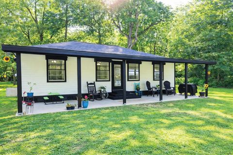 Photo of 1123 County Road 2254, Cleveland, TX 77327 (MLS # 44815717)