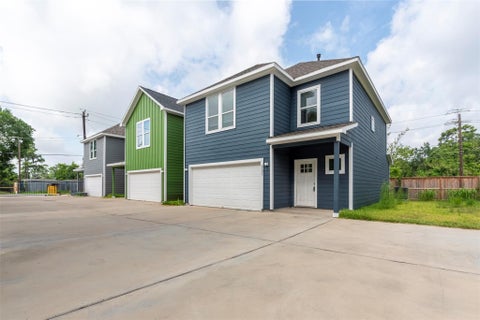 Photo of 8203 Woodlyn Road #F, Houston, TX 77028 (MLS # 95670649)