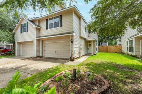 Photo of 336 Capella Oaks Lane, Dickinson, TX 77539 (MLS # 42928973)