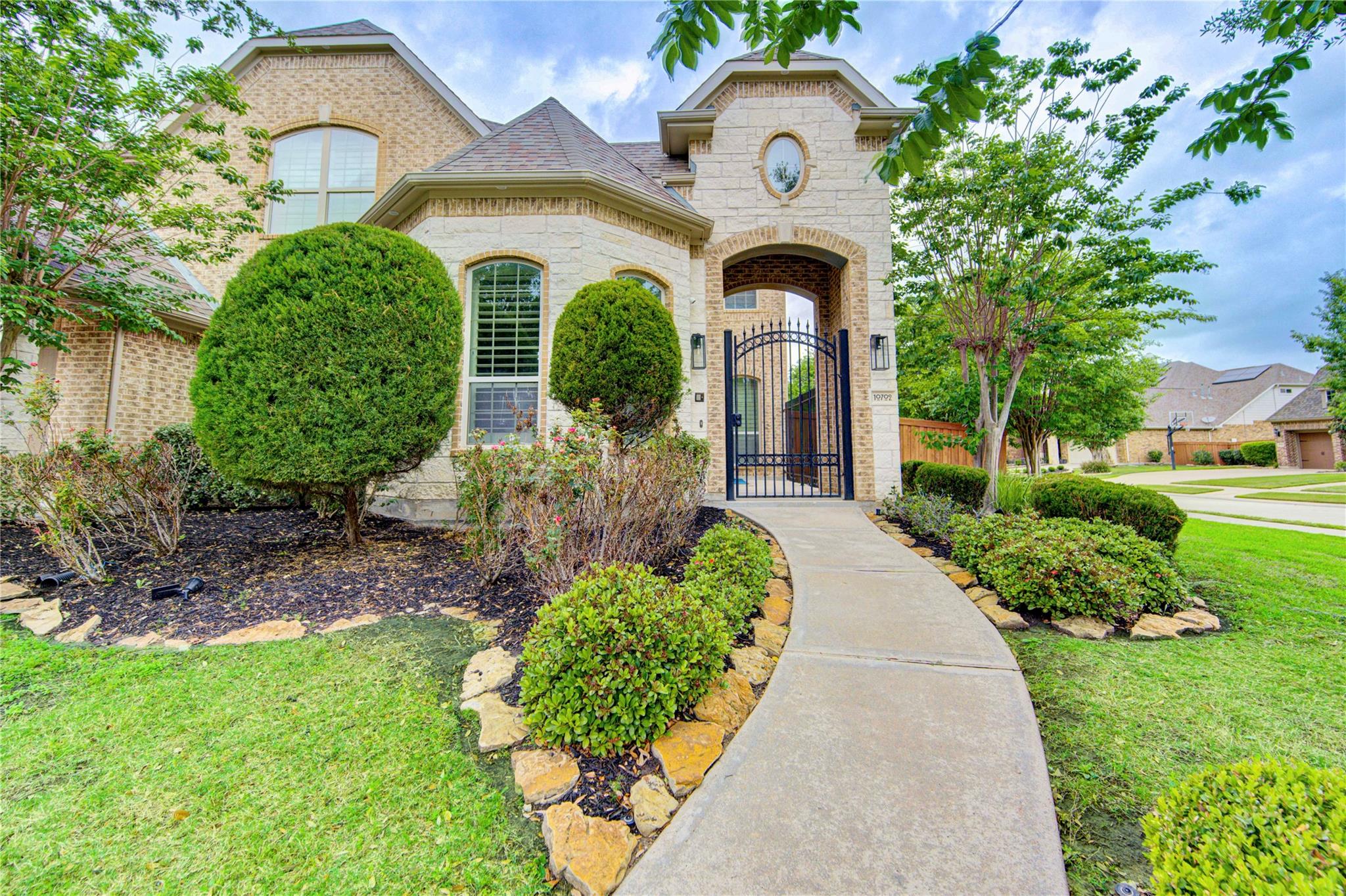 10702 Claythorne Court