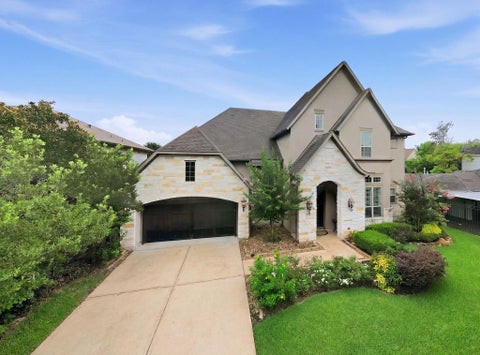 Photo of 1510 Whispering Pines Drive, Houston, TX 77055 (MLS # 80424905)
