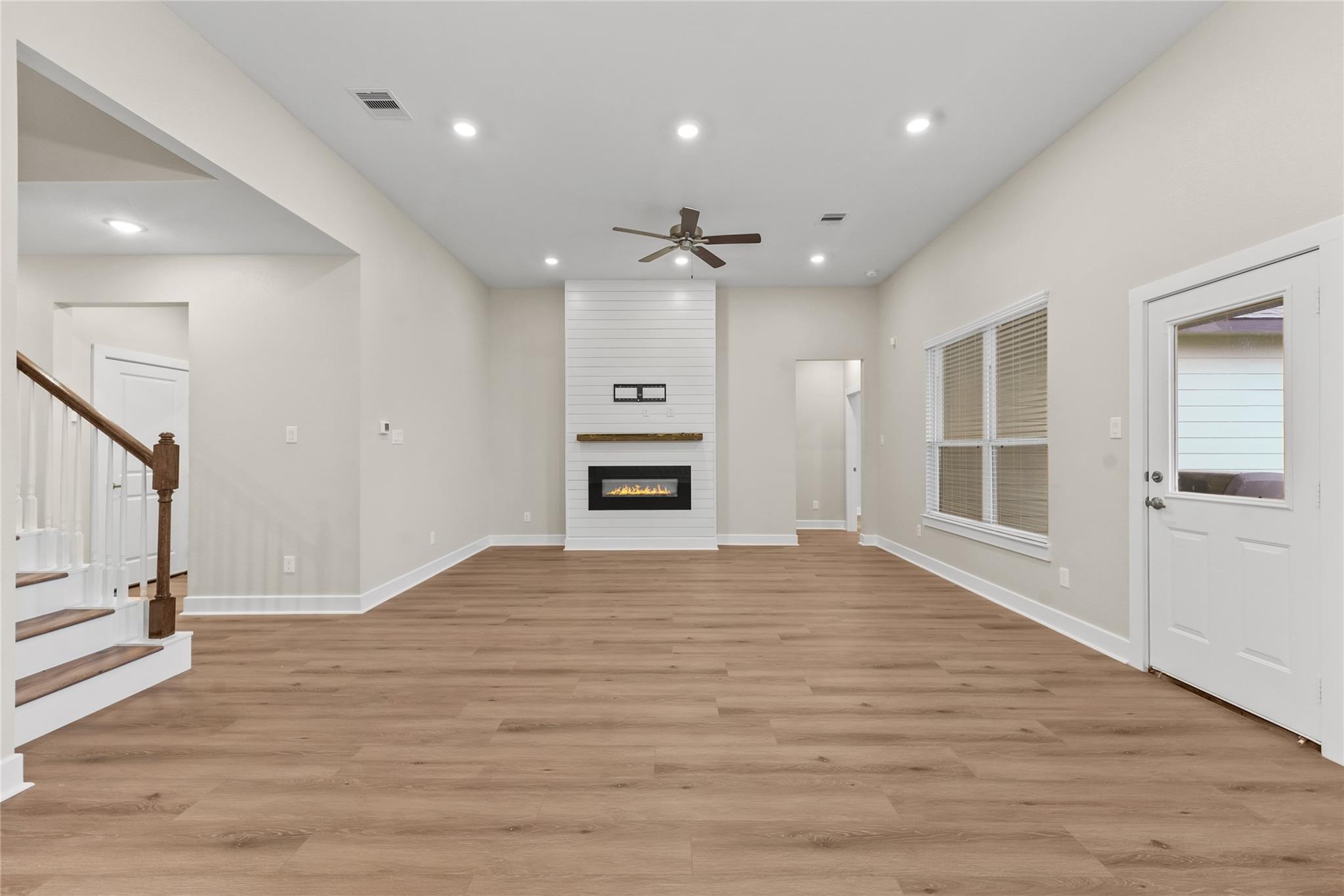12341 N Chestnut Hills Drive