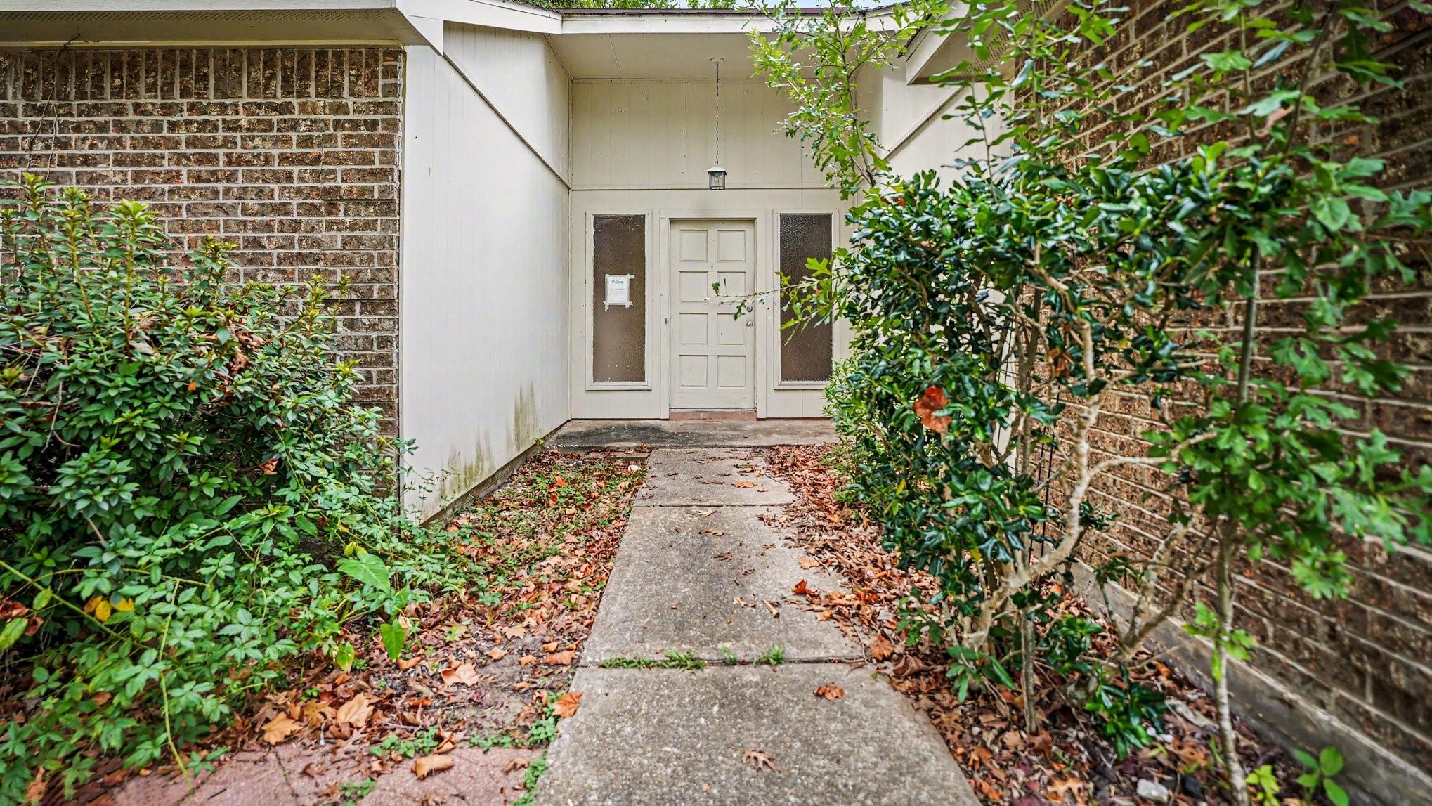 131 Meadow Bend Street