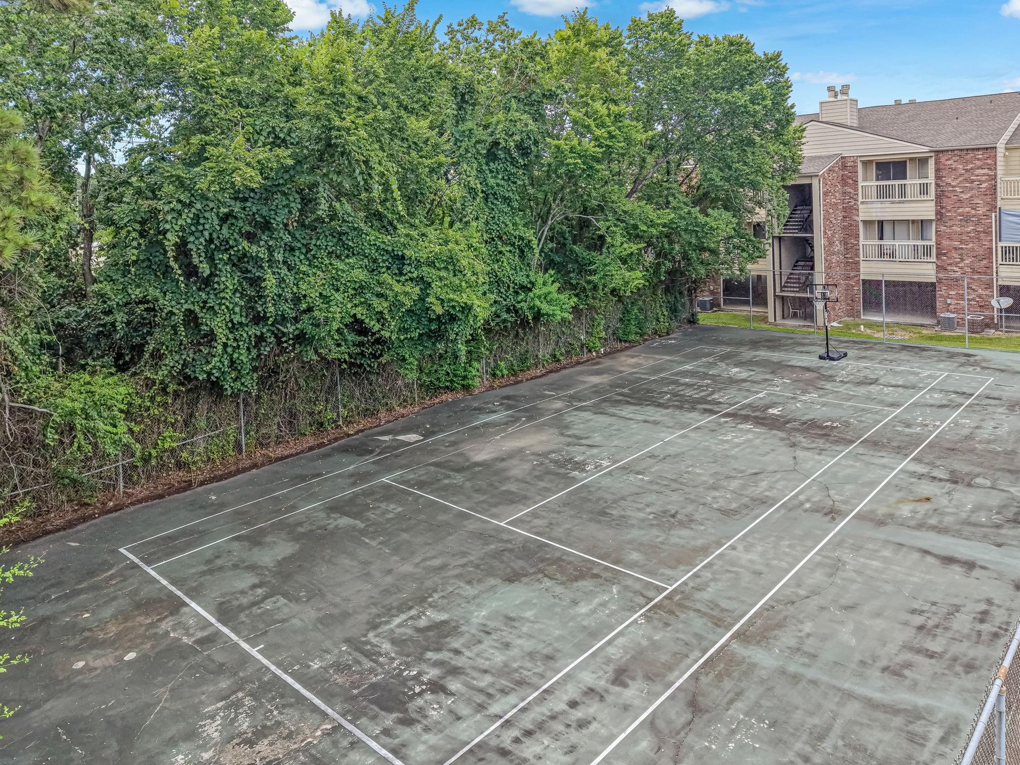 2501 Gulf Freeway 256D