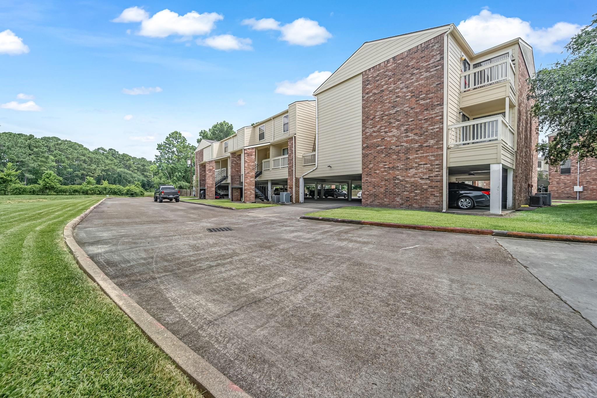 2501 Gulf Freeway 256D