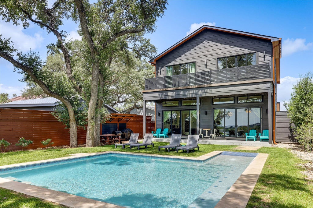 Photo of 2854 Lakeshore Drive, Canyon Lake, TX 78133 (MLS # 13278999)