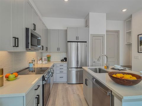 Tiny photo for 170 Malone Street #3101, Houston, TX 77007 (MLS # 64702062)