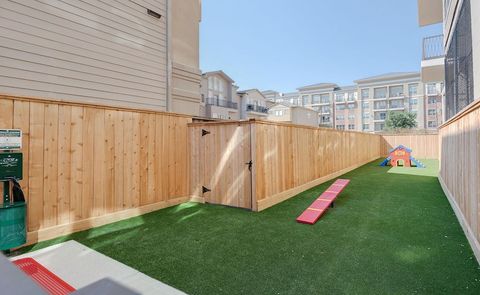 Tiny photo for 170 Malone Street #3101, Houston, TX 77007 (MLS # 64702062)