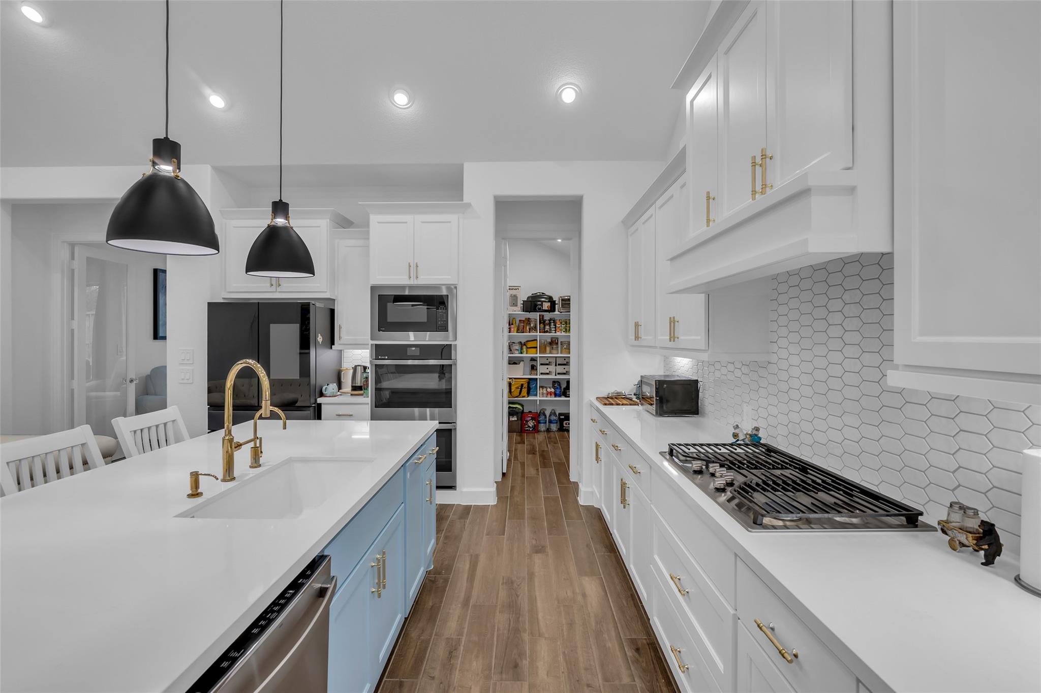 633 North Rivus Overlook Drive