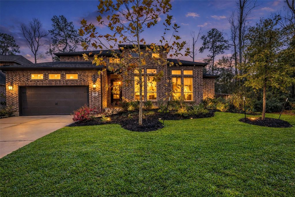 Photo of 633 North Rivus Overlook Drive, Willis, TX 77318 (MLS # 75283377)