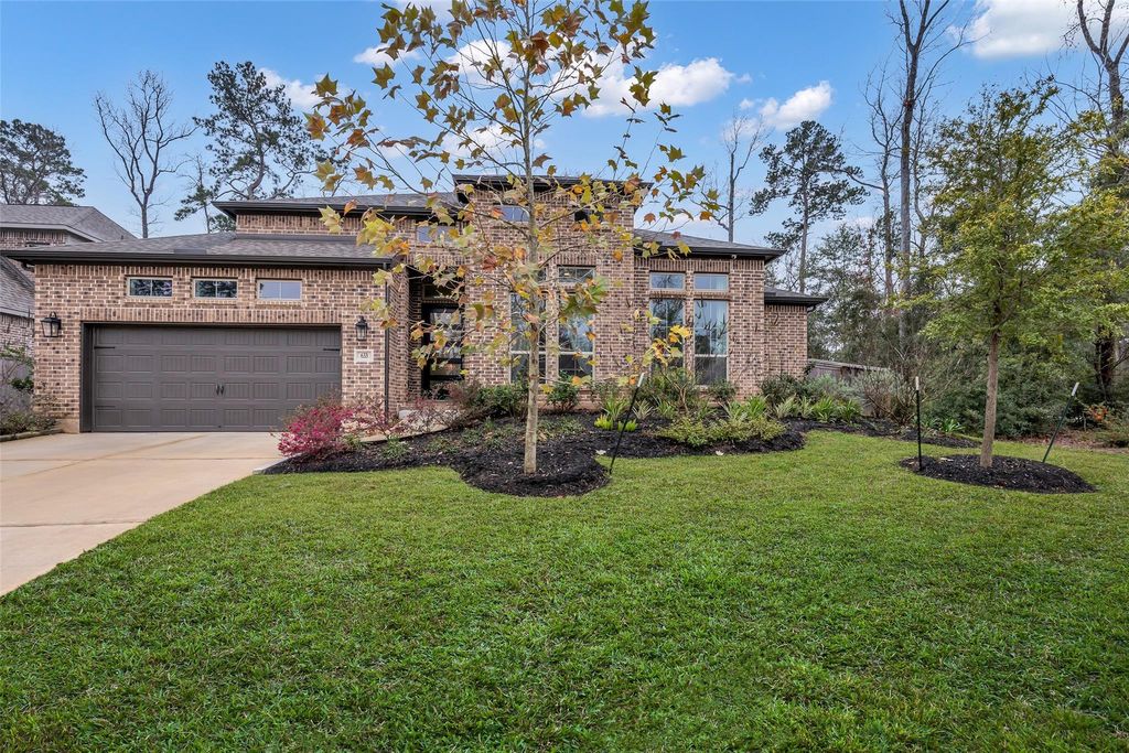 Photo of 633 North Rivus Overlook Drive, Willis, TX 77318 (MLS # 75283377)