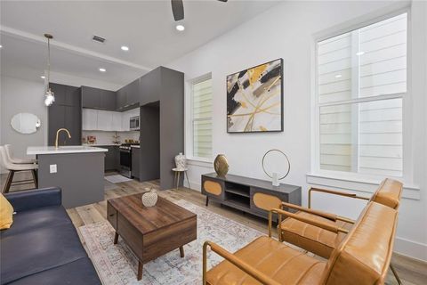 Photo of 1805 Emir Street #C, Houston, TX 77009 (MLS # 93026737)
