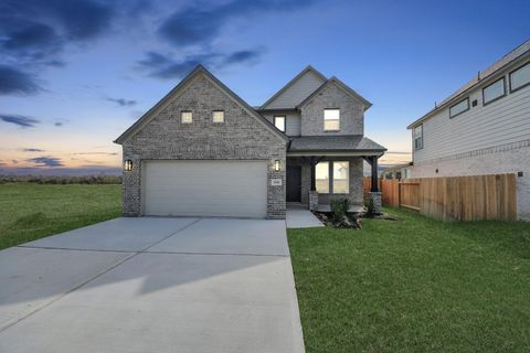 Photo of 18411 Porta Marina Drive Dr, Fresno, TX 77545 (MLS # 60387643)