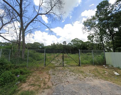 0 Woodlyn/ 8239 Linda Vista Road Houston TX 77028