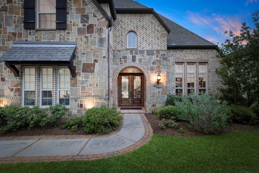 Photo of 22 Marin Creek Place, Spring, TX 77389 (MLS # 46761968)