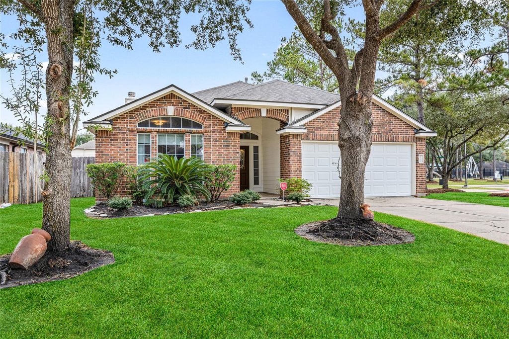 Photo of 25202 Spring Iris Lane, Katy, TX 77494 (MLS # 71966572)