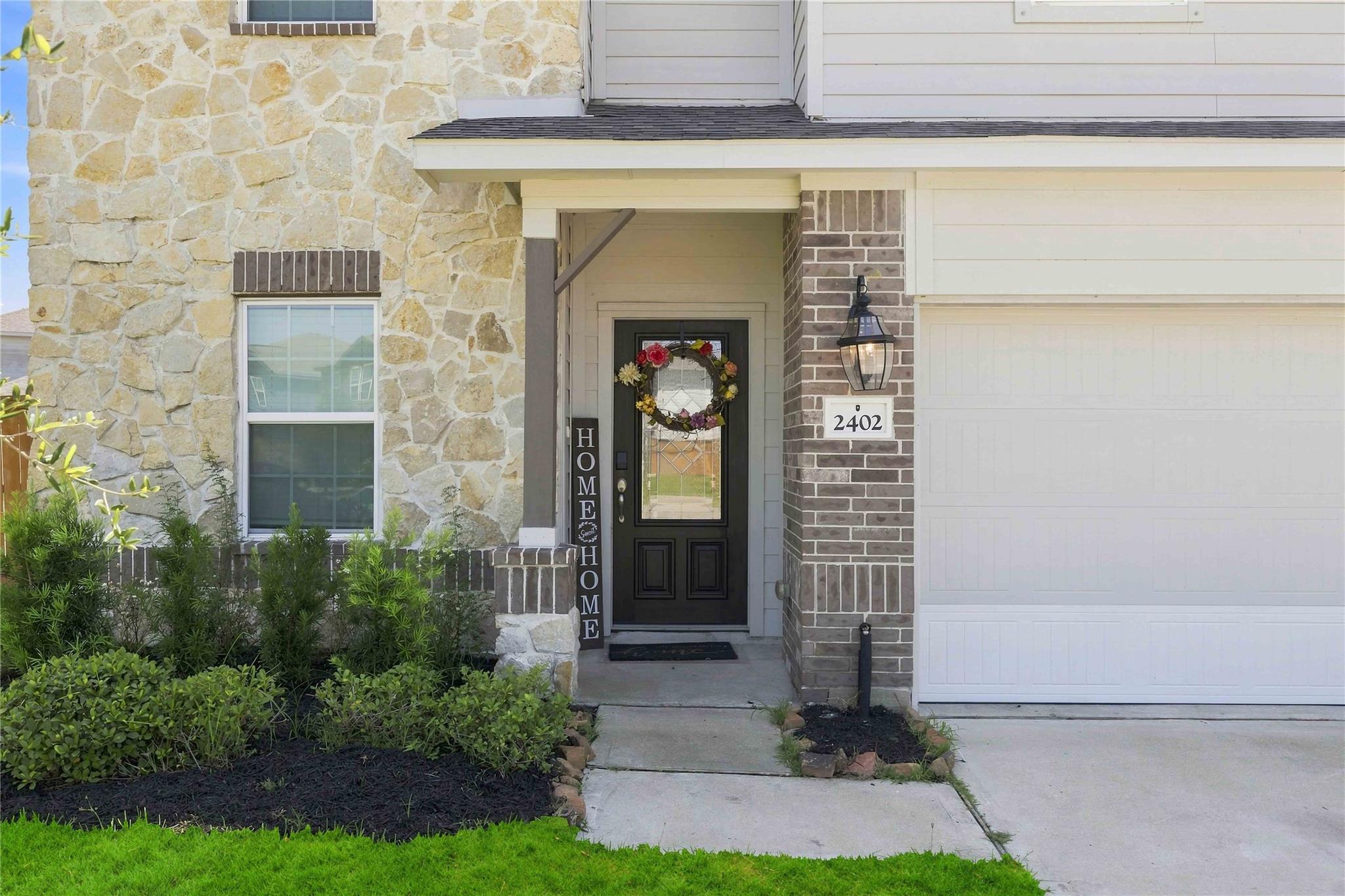 2402 Mount Dana Drive