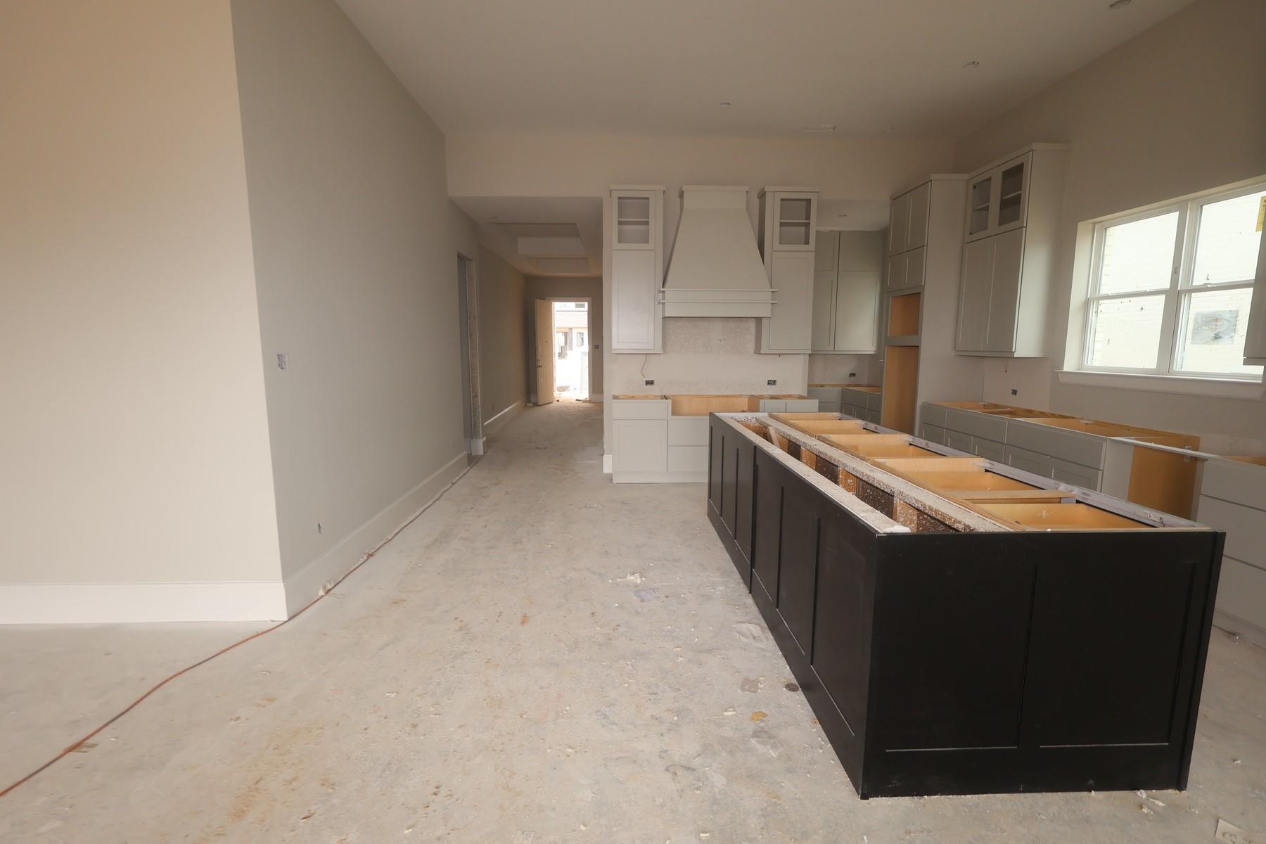 10619 Dina Yellow Drive