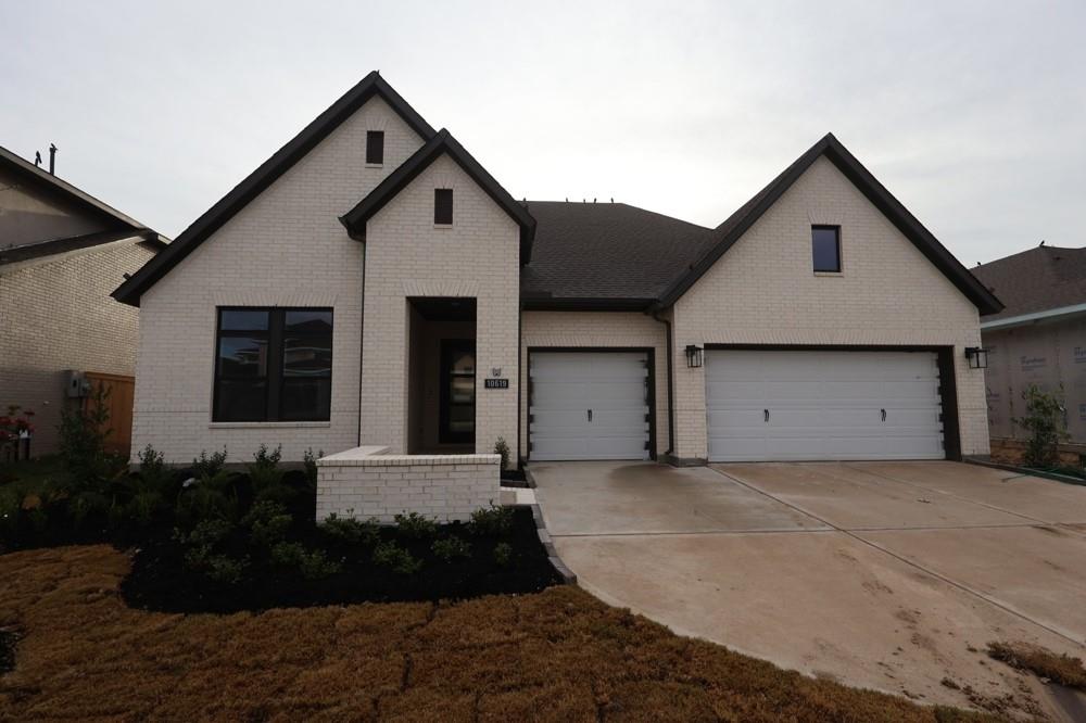 10619 Dina Yellow Drive