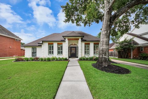 Photo of 2203 Country Mile Lane, Richmond, TX 77406 (MLS # 71879594)
