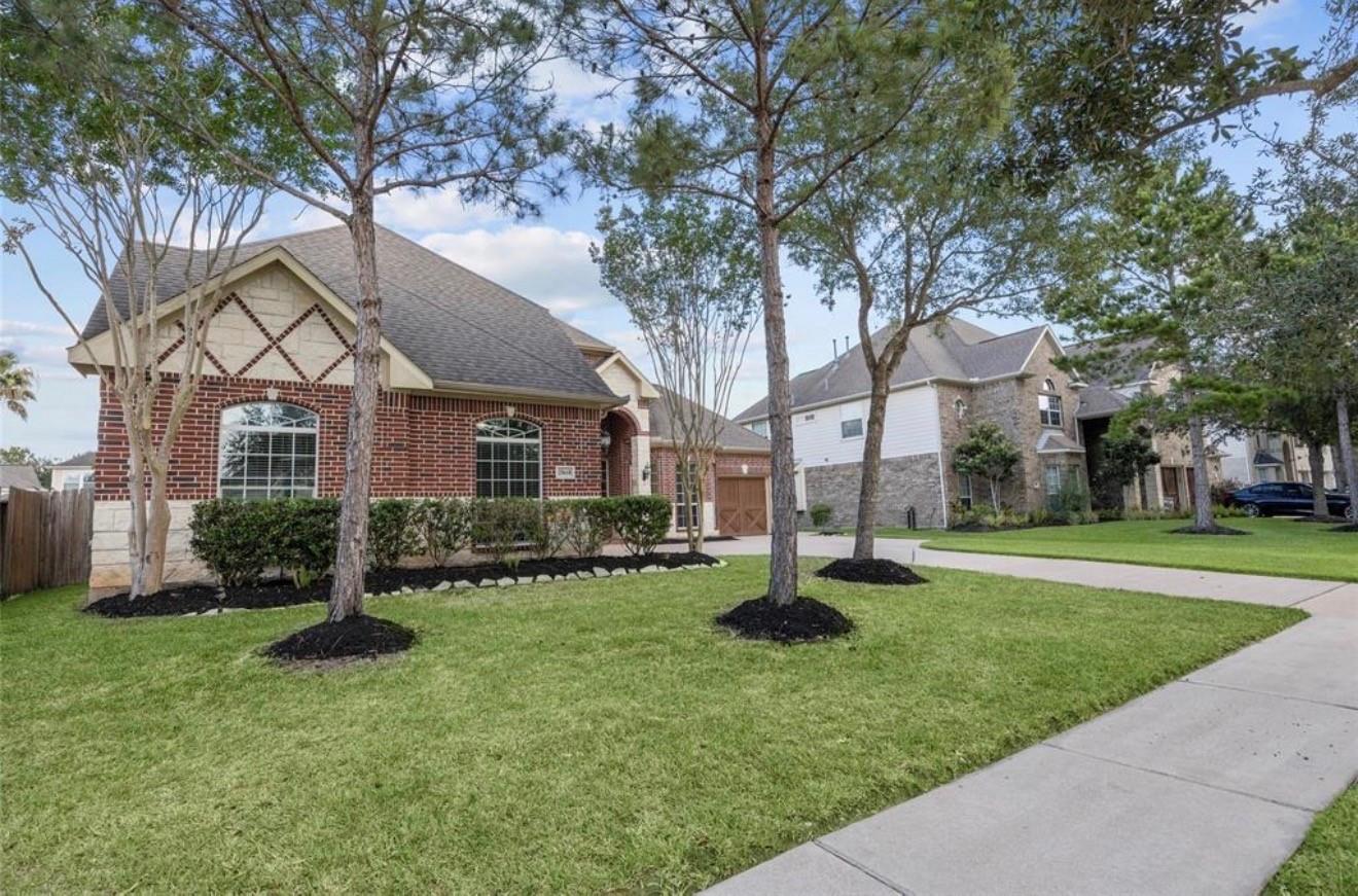 25618 Canyon Crossing Drive