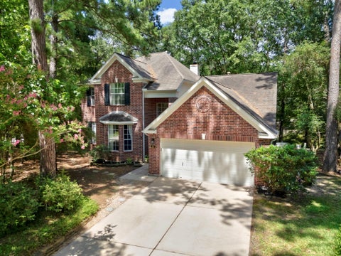 Photo of 81 S Hidden View Circle, The Woodlands, TX 77381 (MLS # 11911335)