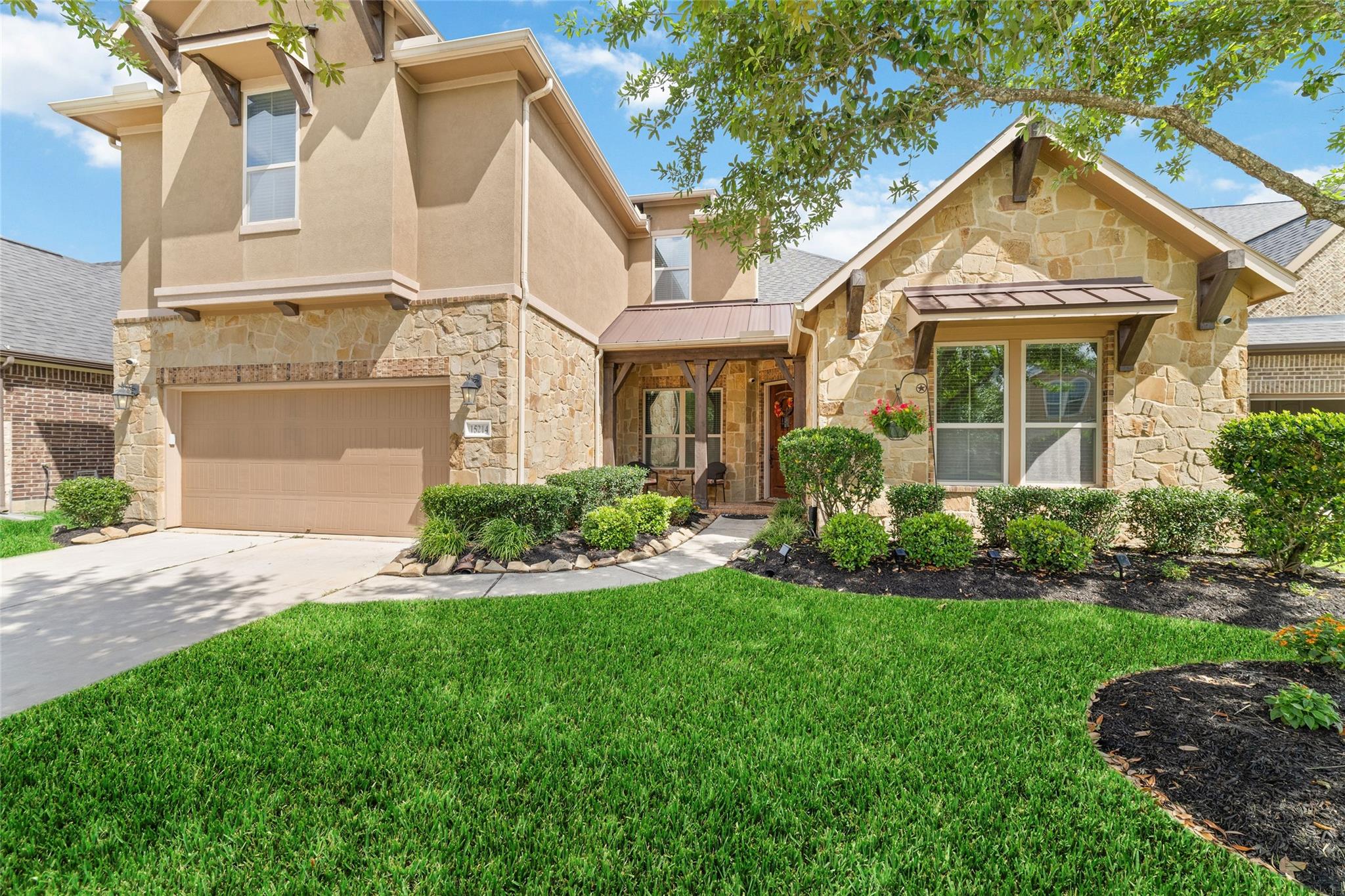 15214 Foxwood Arbor Lane