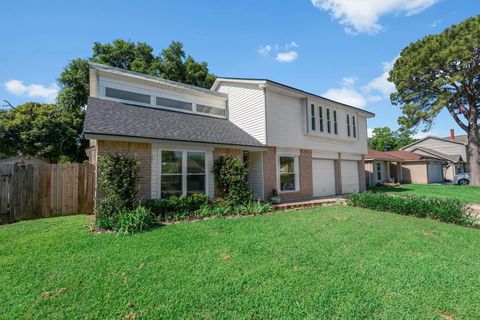 Photo of 13411 Blazey Drive, Houston, TX 77041 (MLS # 34238953)