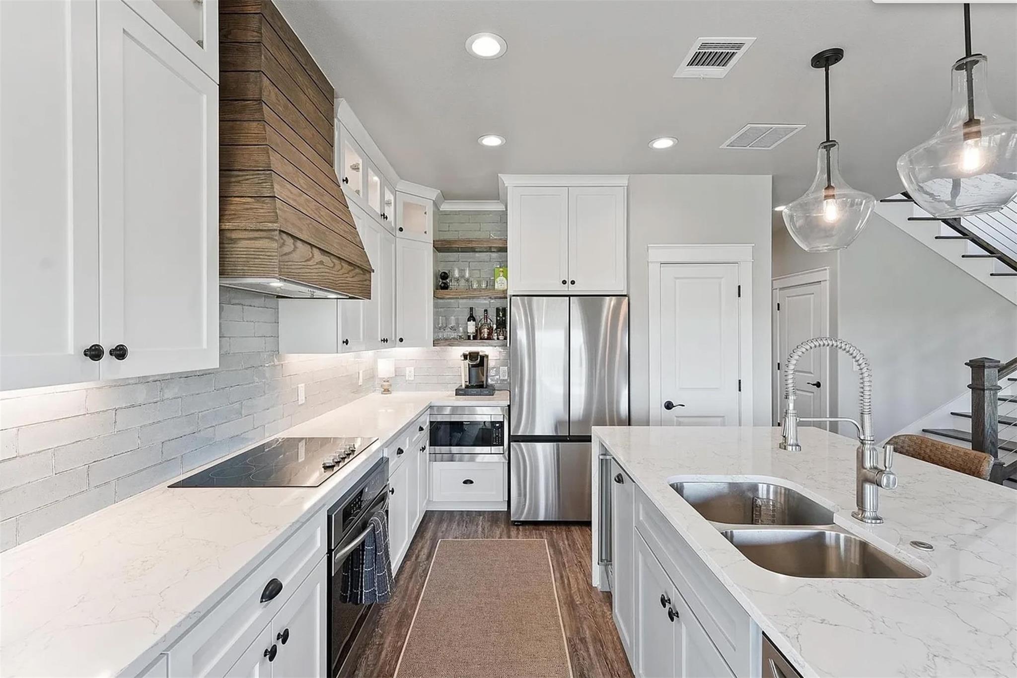 4223 Spanish Main Boulevard