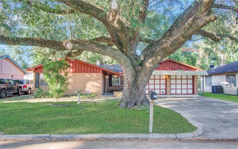 807 Golf Court Stafford TX 77477