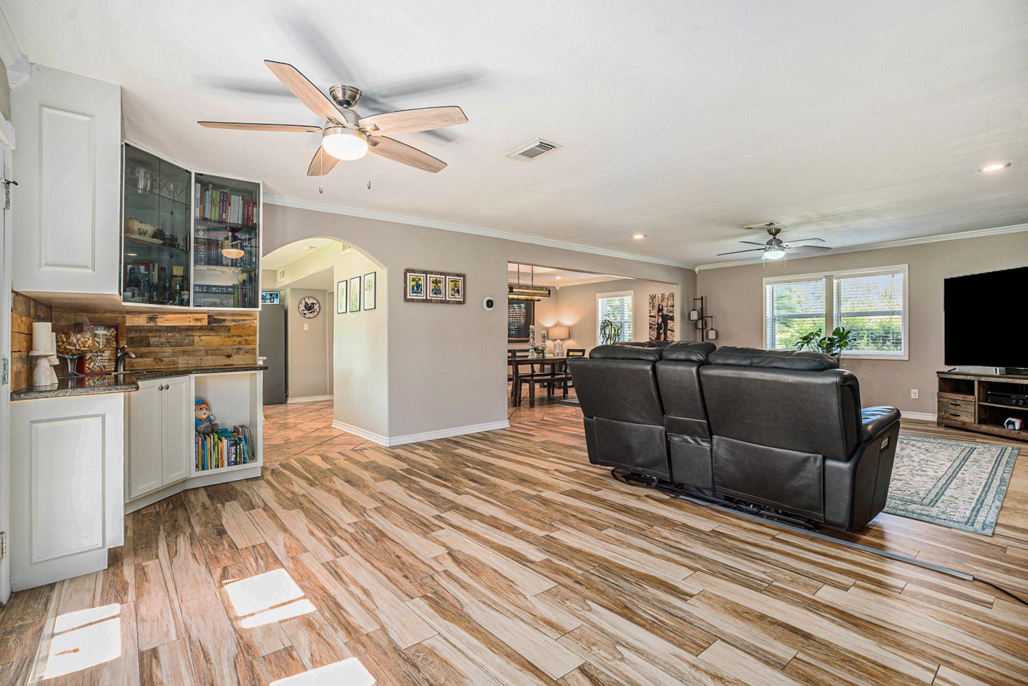 12421 Roy Road CR105