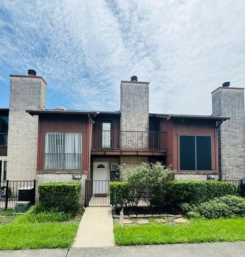 50 Evanston Street 5 Houston TX 77015